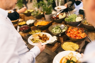 Eksempel på CV for cateringassistent og skrivetips for 2025