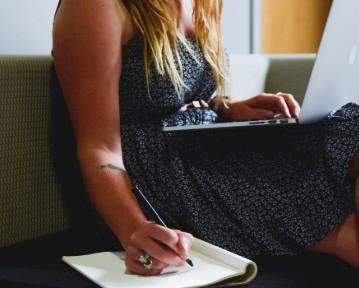 Hvordan strukturere et følgebrev i 2025: Eksempler