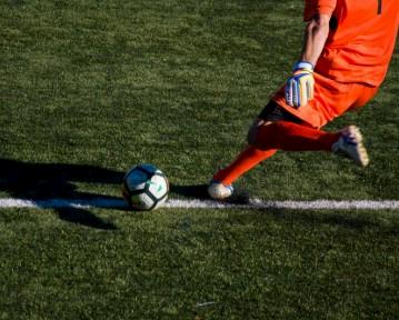 Eksempel på CV for fotball, mal og skriveveiledning [2025]