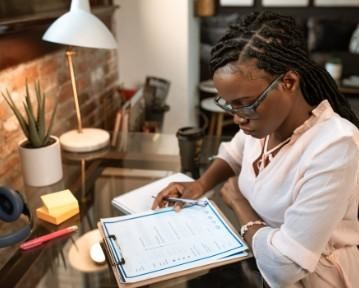 Moderne CV-maler som gjør jobben